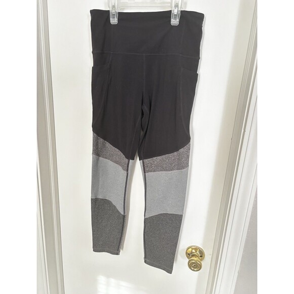 Athlete Salutation Modblock Black 7/8 Length Leggings Size Small - Picture 2 of 6